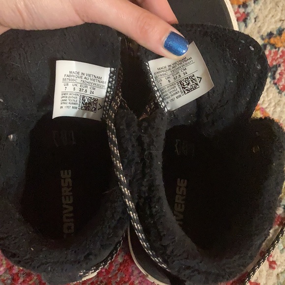 Warm Faux Fur Lined Converse - Picture 4 of 5